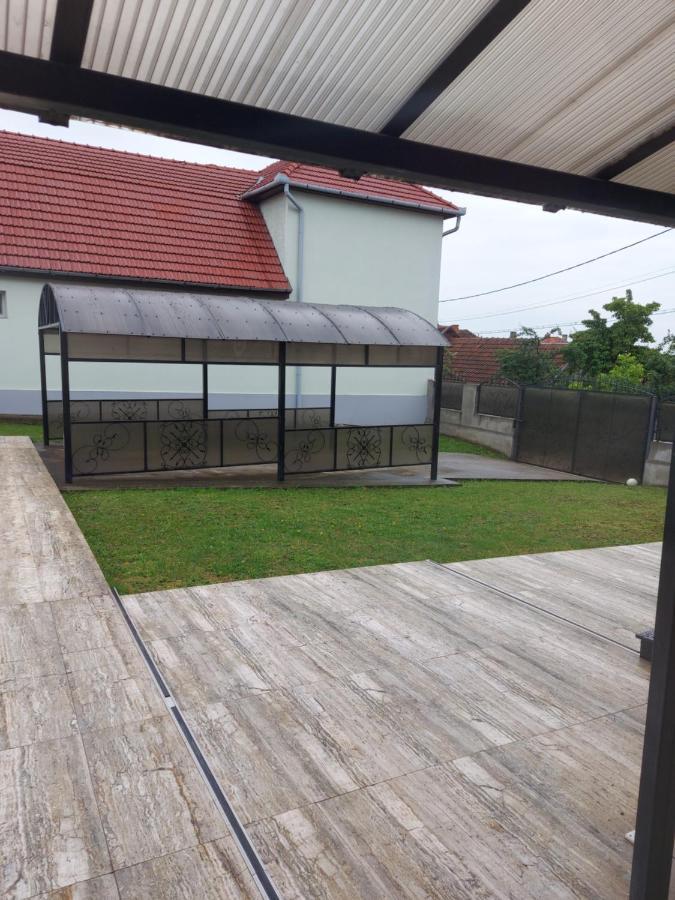 Cataleya Apart Home Oradea Bagian luar foto